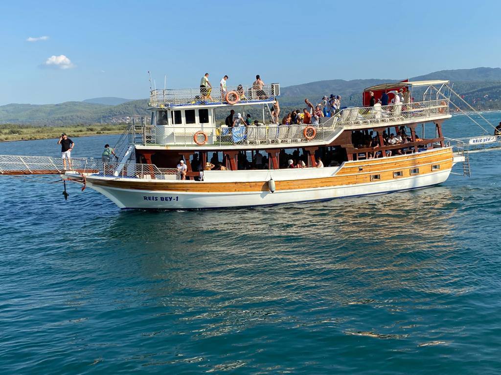 Akyaka Tekne Turları